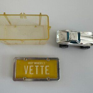 Lot 059 – Hot Wheels/Small Toys.  Sold As Is.  Car & Box